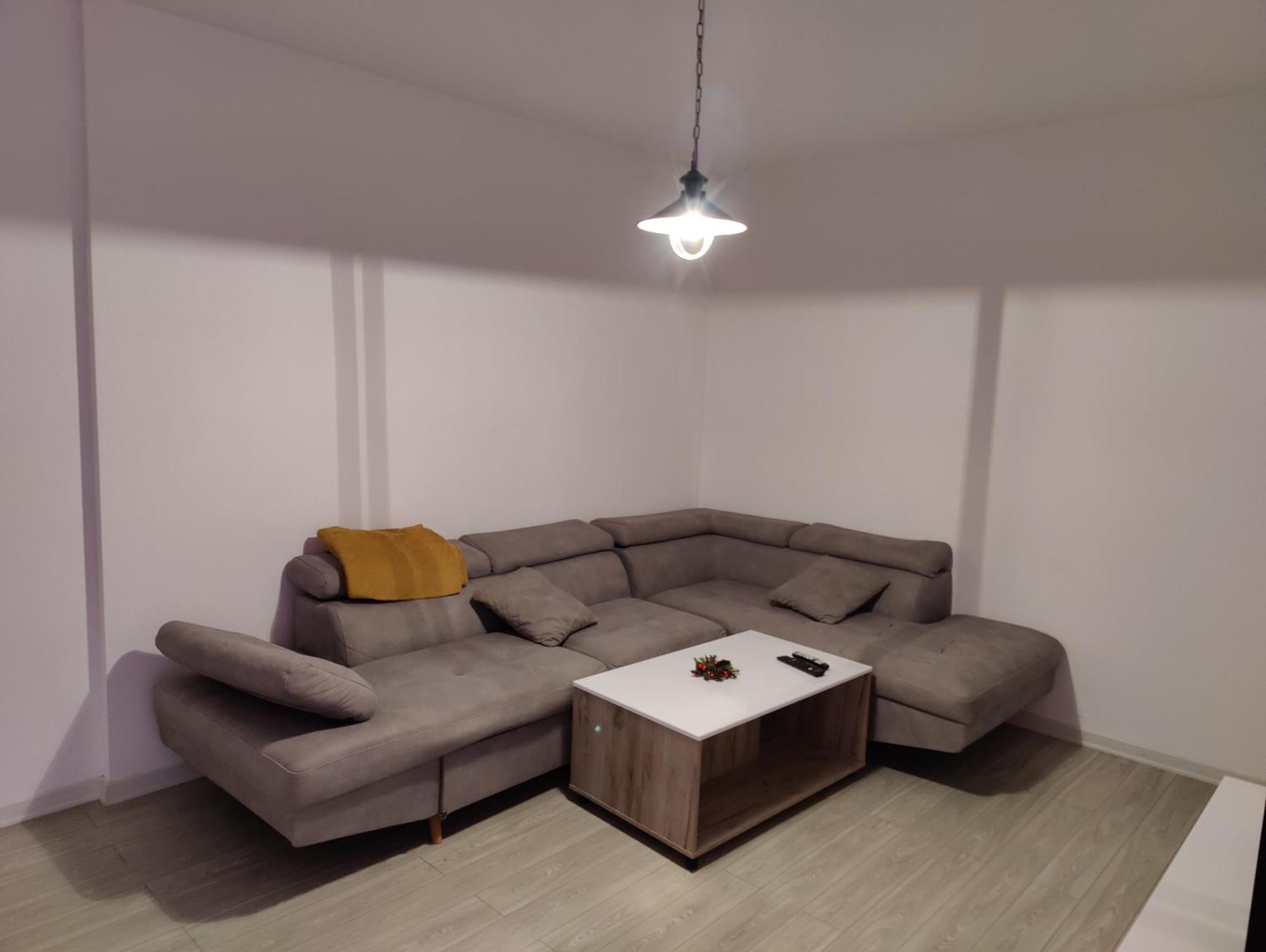 פרישטינה Cozy Apartment מראה חיצוני תמונה