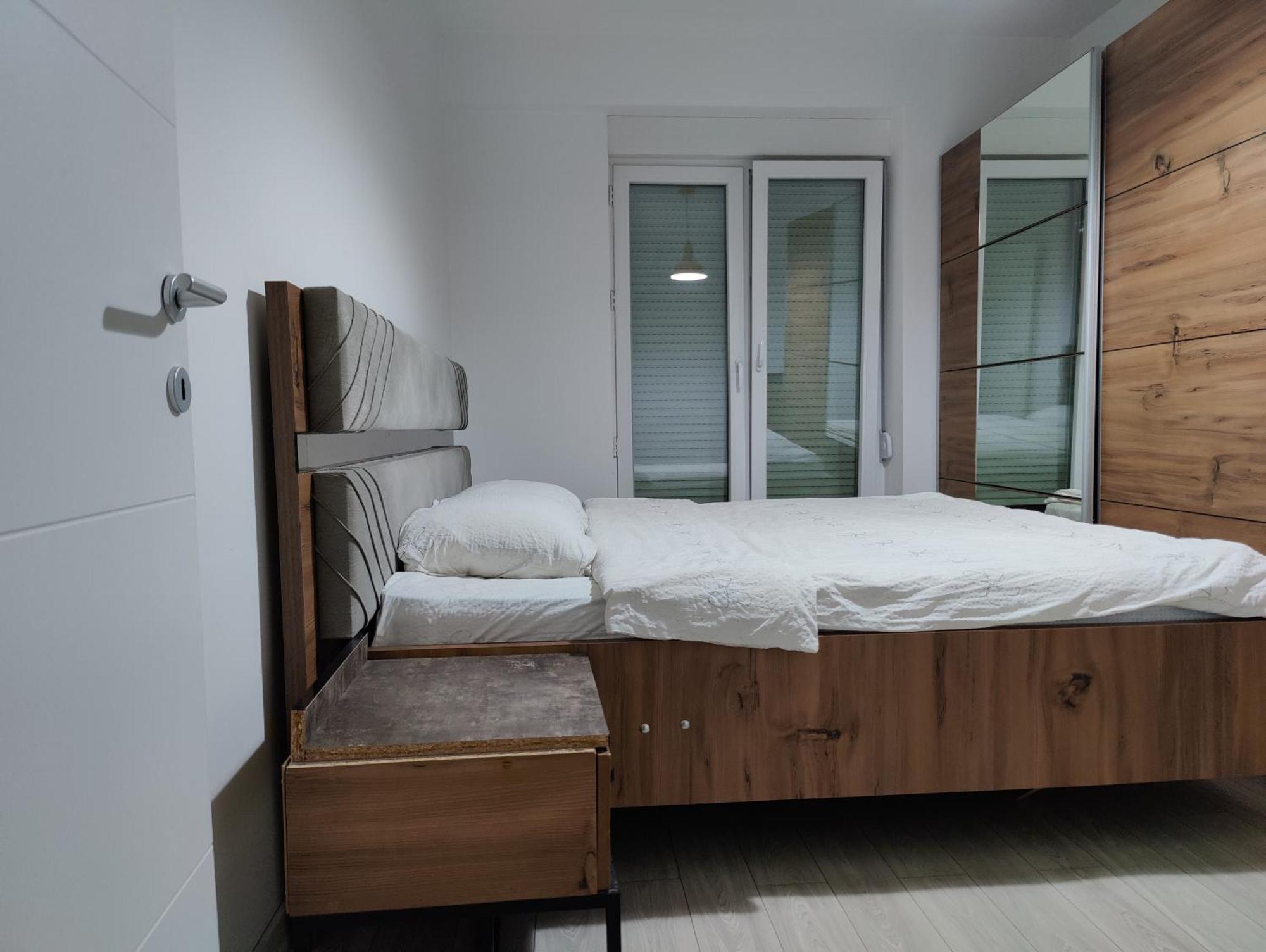 פרישטינה Cozy Apartment מראה חיצוני תמונה